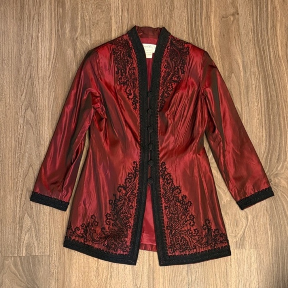 Vintage Marie, St. Claire iridescent burgundy beaded embroidered jacket - Picture 2 of 8